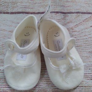 Ciccino ivory velour baby mary janes booties sz 17 NWT